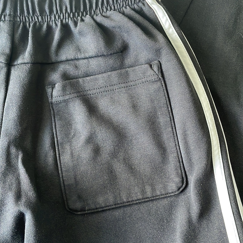 Addidas Junior jogging pants - Picture 2 of 4